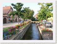 2007-08-26_18-06-26_Aout_33,0mm_1_200_eme_DiMAGE A2 * 2560 x 1920 * (3.94MB)